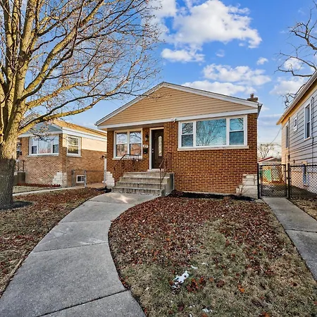 Charming Belmont Heights Oasis Home